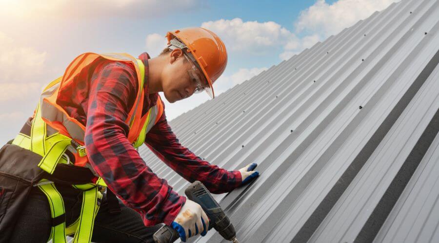 Professional Flat Roofing Installation in Waterproof, LA